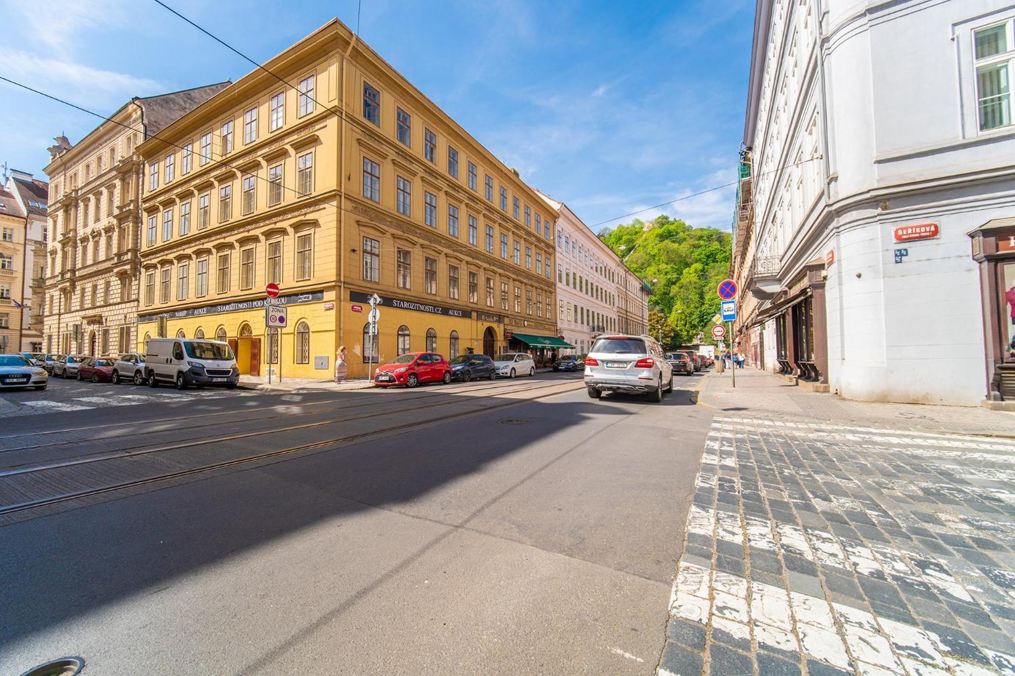 A Prague Apartments - Lesser Town Экстерьер фото